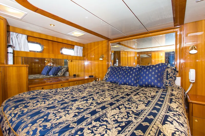 Slide: The Image of Jefferson Pilothouse 57 2003 - 6989670