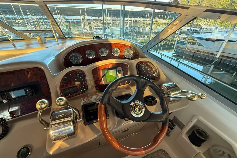 Slide: The Image of Sea Ray 340 Sundancer 2003 - 7241206