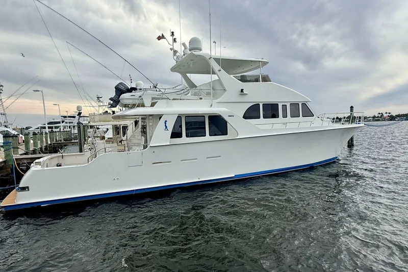 Slide: The Image of Cheoy Lee 72 Raised Pilot House Motor Yacht 2002 - 6955760