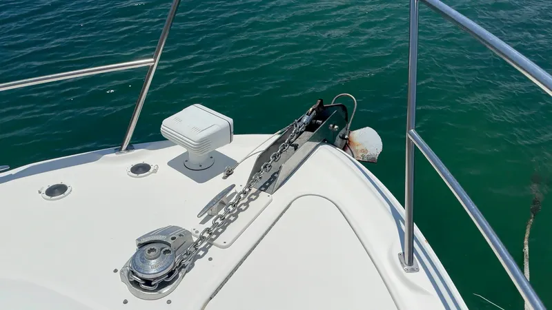 Slide: The Image of Sea Ray 410 Express Cruiser 2002 - 7241603