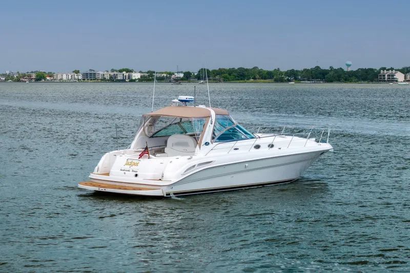 Slide: The Image of Sea Ray 410 Express Cruiser 2002 - 6987884