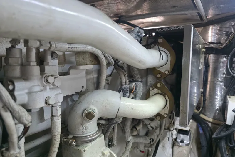 Slide: The Image of Sea Ray 560 Sedan Bridge 2002 - 6956467
