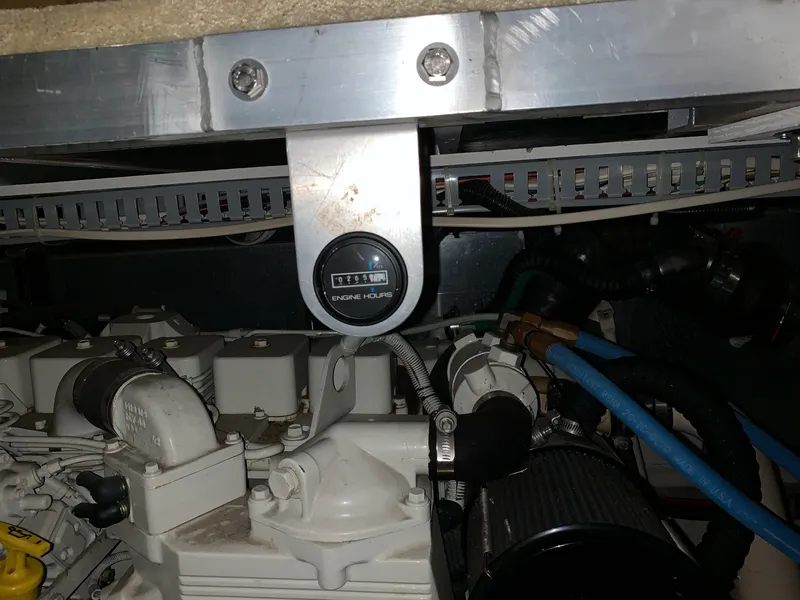 Slide: The Image of Carver Yachts 396 Motor Yacht 2001 - 7241984