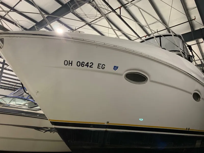 Slide: The Image of Carver Yachts 396 Motor Yacht 2001 - 7241902