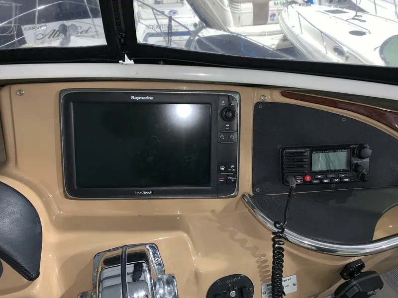 Slide: The Image of Carver Yachts 396 Motor Yacht 2001 - 7241955