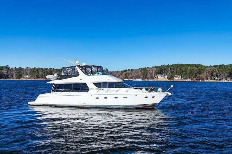 The Image of Carver Yachts 570 Voyager Pilothouse 2001 - undefined