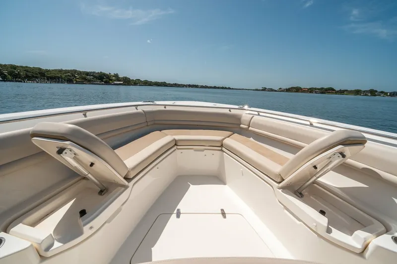 Slide: The Image of Boston Whaler 380 Outrage - Worth the Tiempo 2021 Boston Whaler 380 Outrage - Worth the Tiempo - 7649694