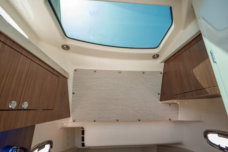 Slide: The Image of Boston Whaler 380 Outrage - Worth the Tiempo 2021 Boston Whaler 380 Outrage - Worth the Tiempo - 6914152
