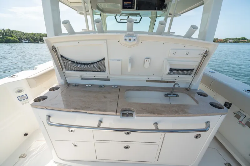 Slide: The Image of Boston Whaler 380 Outrage - Worth the Tiempo 2021 Boston Whaler 380 Outrage - Worth the Tiempo - 6913816