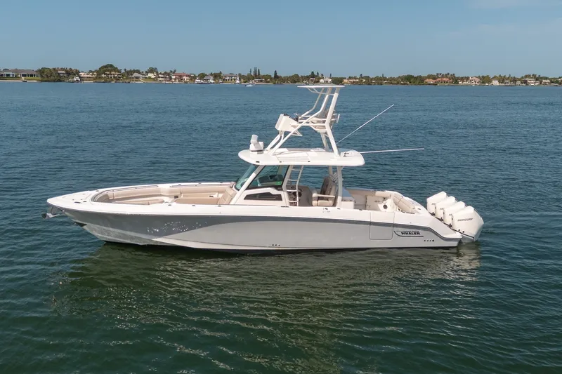 The Image of Boston Whaler 380 Outrage - Worth the Tiempo 2021 Boston Whaler 380 Outrage - Worth the Tiempo - 7649639