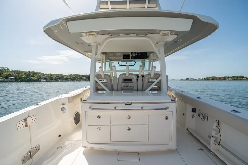 Slide: The Image of Boston Whaler 380 Outrage - Worth the Tiempo 2021 Boston Whaler 380 Outrage - Worth the Tiempo - 6913633
