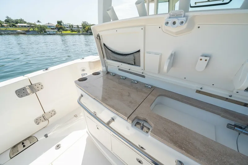 Slide: The Image of Boston Whaler 380 Outrage - Worth the Tiempo 2021 Boston Whaler 380 Outrage - Worth the Tiempo - 7649665