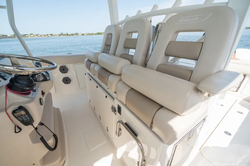 Slide: The Image of Boston Whaler 380 Outrage - Worth the Tiempo 2021 Boston Whaler 380 Outrage - Worth the Tiempo - 6913940