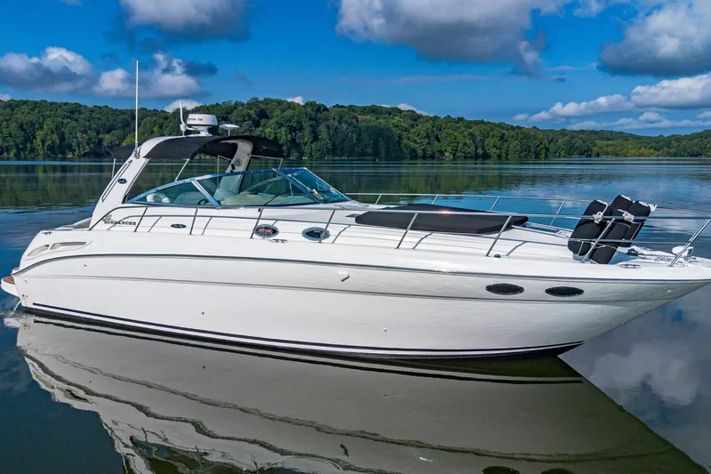 Slide: The Image of Sea Ray 380 Sundancer 2001 - 7242537