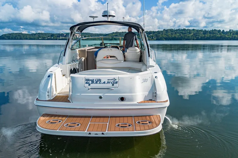 Slide: The Image of Sea Ray 380 Sundancer 2001 - 7242506