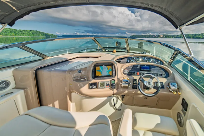 Slide: The Image of Sea Ray 380 Sundancer 2001 - 7539082
