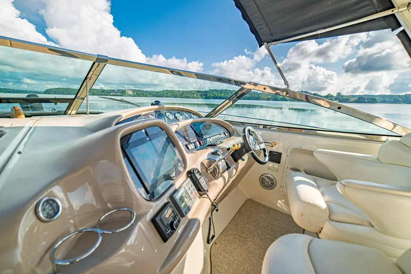 Slide: The Image of Sea Ray 380 Sundancer 2001 - 7242574