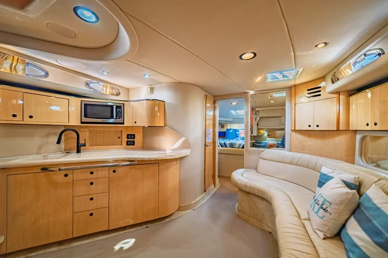 Slide: The Image of Sea Ray 380 Sundancer 2001 - 7539139