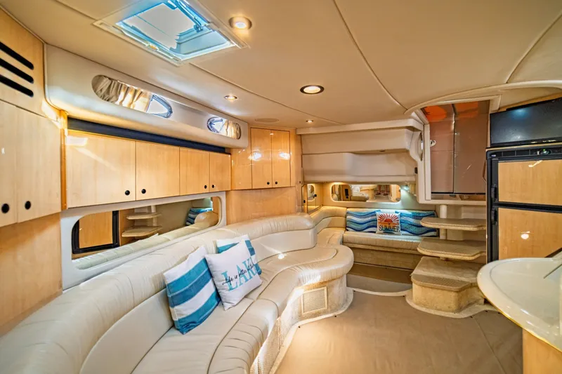 Slide: The Image of Sea Ray 380 Sundancer 2001 - 7242648