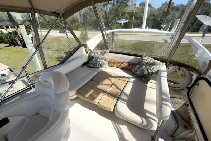 Slide: The Image of Sea Ray 400 Sedan Bridge 2001 - 7242513