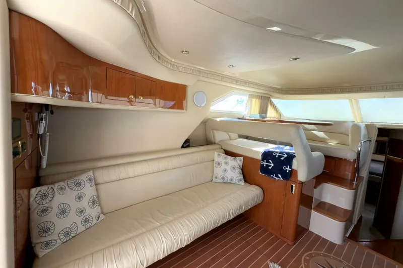 Slide: The Image of Sea Ray 400 Sedan Bridge 2001 - 6956894
