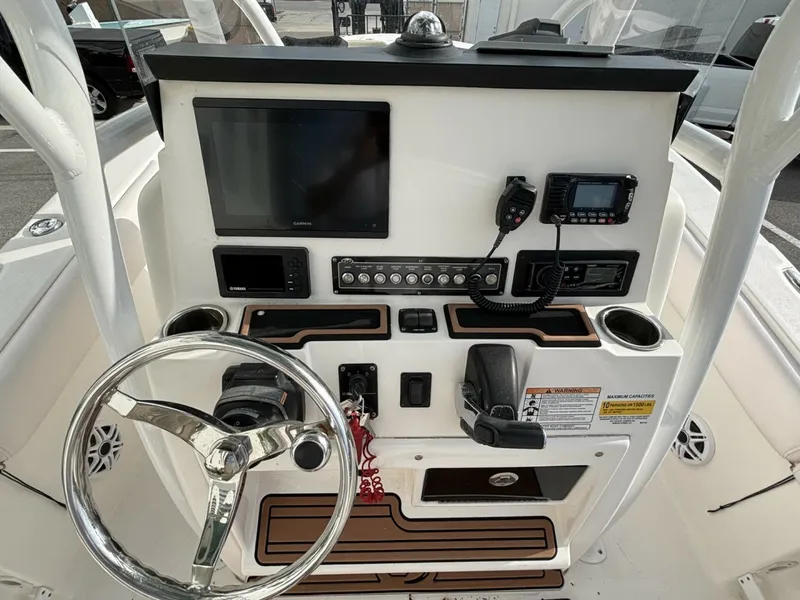 Slide: The Image of Sea Fox 248 Commander 2018 - 6911055