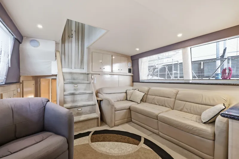 Slide: The Image of Carver Yachts 406 Aft Cabin Motor Yacht 2000 - 6957010