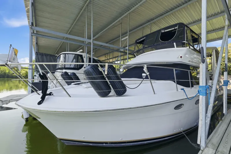 Slide: The Image of Carver Yachts 406 Aft Cabin Motor Yacht 2000 - 6956935