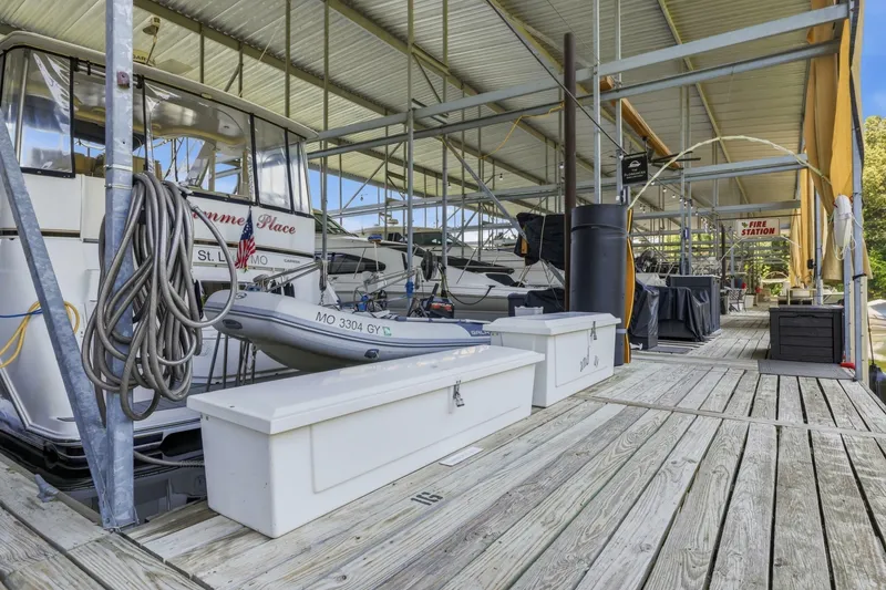 Slide: The Image of Carver Yachts 406 Aft Cabin Motor Yacht 2000 - 7242780