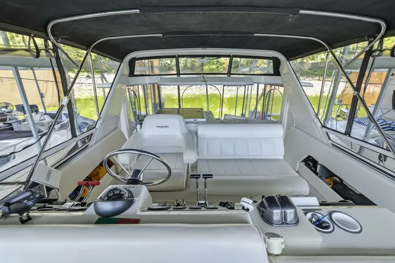 Slide: The Image of Carver Yachts 406 Aft Cabin Motor Yacht 2000 - 6956910