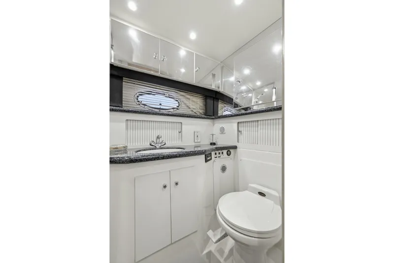 Slide: The Image of Carver Yachts 406 Aft Cabin Motor Yacht 2000 - 7394542