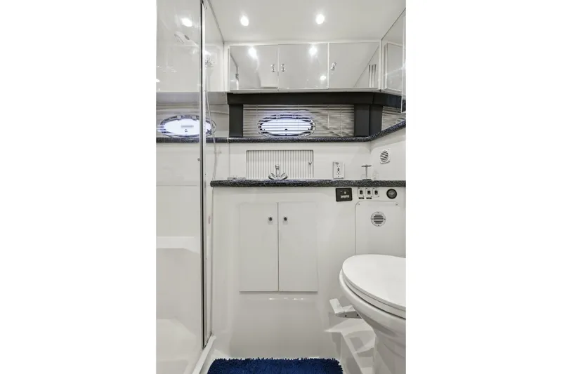 Slide: The Image of Carver Yachts 406 Aft Cabin Motor Yacht 2000 - 6957111