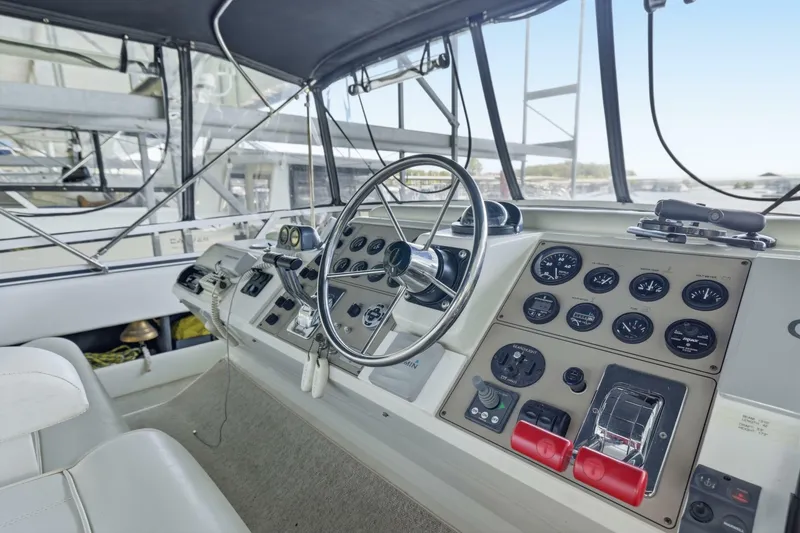 Slide: The Image of Carver Yachts 406 Aft Cabin Motor Yacht 2000 - 7394333