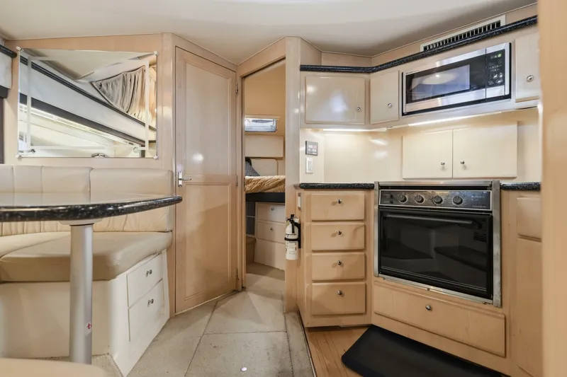 Slide: The Image of Carver Yachts 406 Aft Cabin Motor Yacht 2000 - 6957028