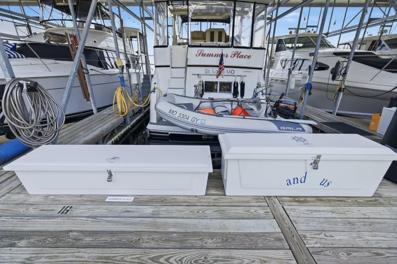 Slide: The Image of Carver Yachts 406 Aft Cabin Motor Yacht 2000 - 6956987