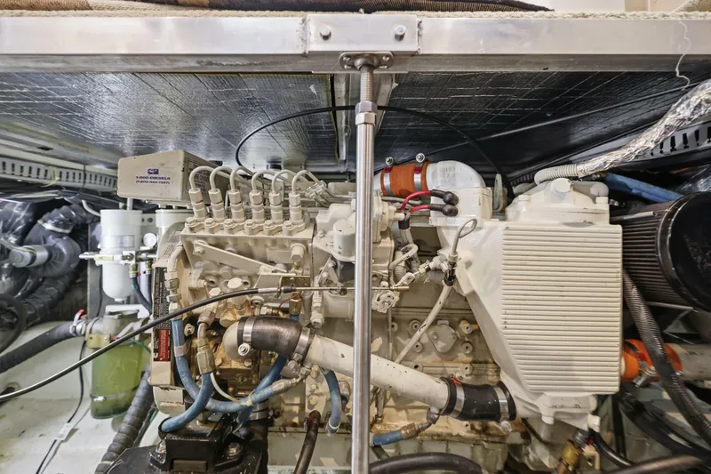 Slide: The Image of Carver Yachts 406 Aft Cabin Motor Yacht 2000 - 6957145
