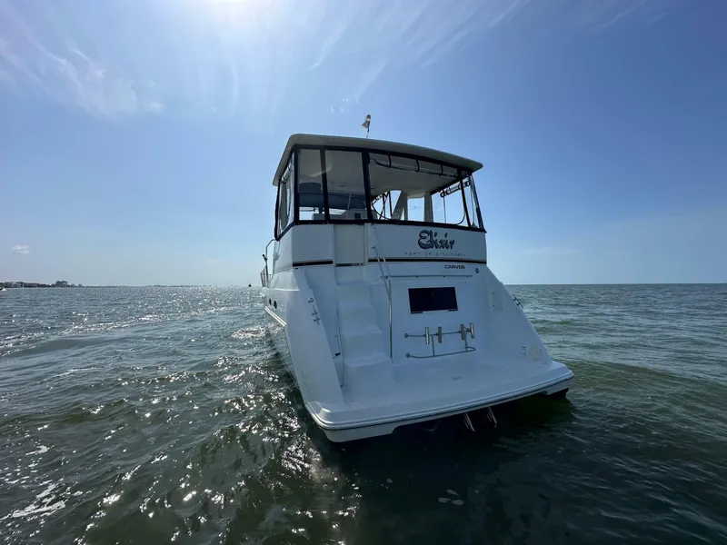 Slide: The Image of Carver Yachts 406 Motor Yacht 2000 - 7242725