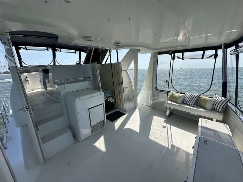 Slide: The Image of Carver Yachts 406 Motor Yacht 2000 - 7242735