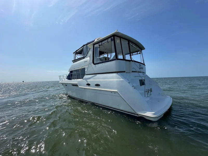 Slide: The Image of Carver Yachts 406 Motor Yacht 2000 - 7242722