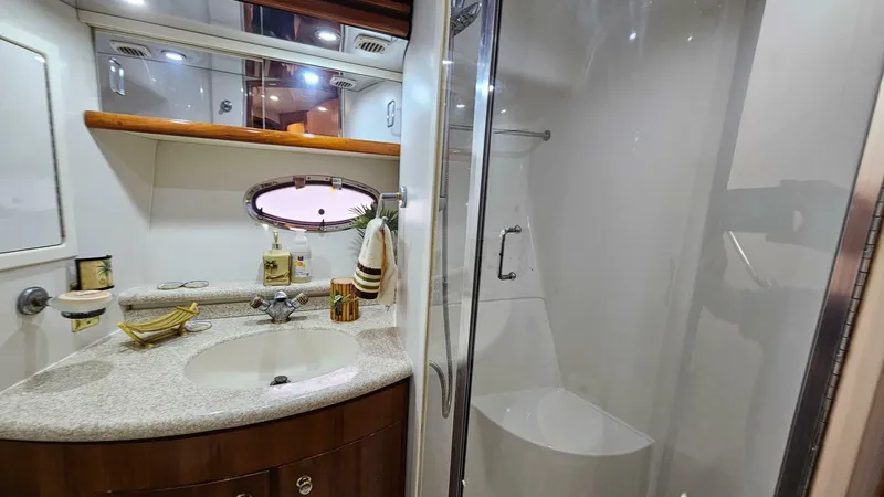 Slide: The Image of Carver Yachts 450 Voyager Pilothouse 2000 - 6957118