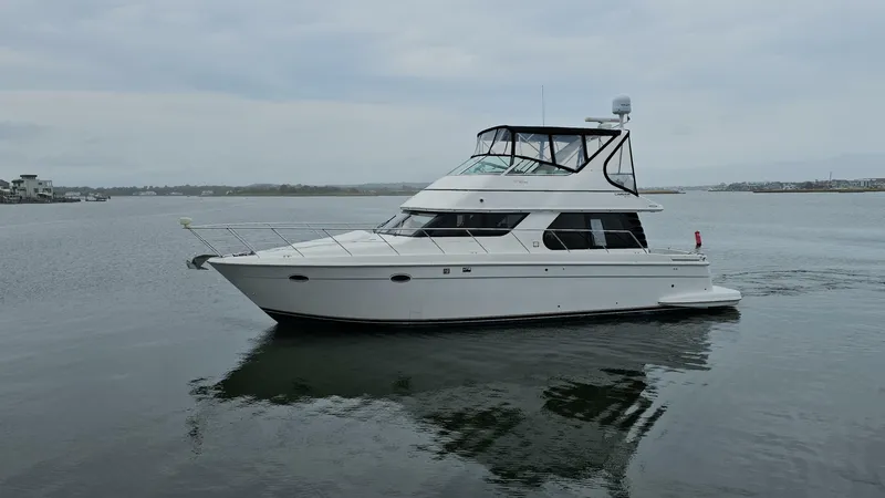 Slide: The Image of Carver Yachts 450 Voyager Pilothouse 2000 - 6956928