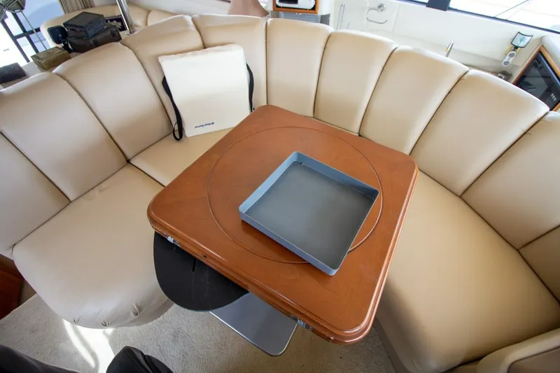Slide: The Image of Carver Yachts 450 Voyager Pilothouse 2000 - 7745859