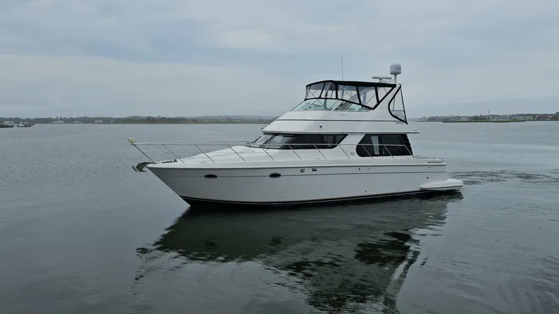 Slide: The Image of Carver Yachts 450 Voyager Pilothouse 2000 - 6956917