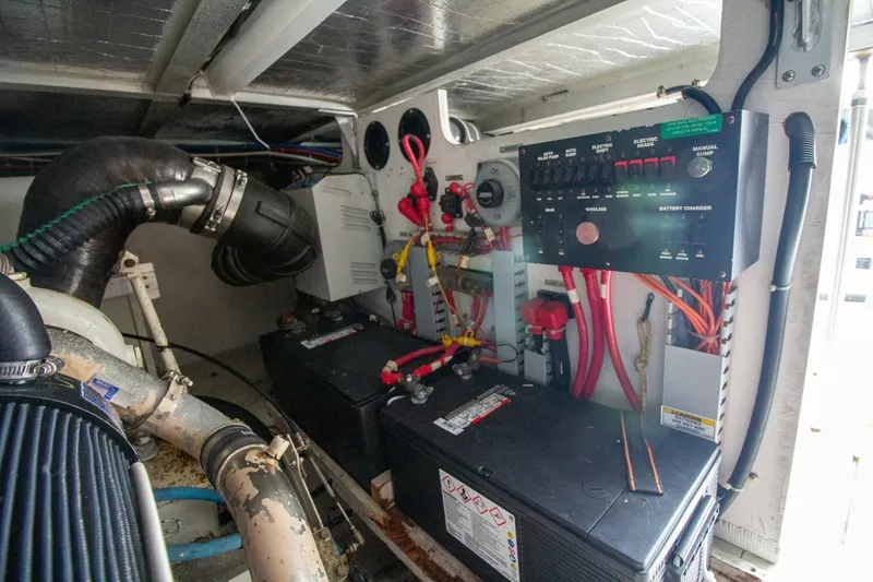 Slide: The Image of Carver Yachts 450 Voyager Pilothouse 2000 - 7745783