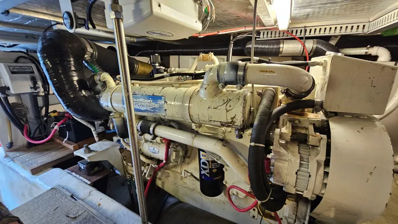 Slide: The Image of Carver Yachts 450 Voyager Pilothouse 2000 - 6957164