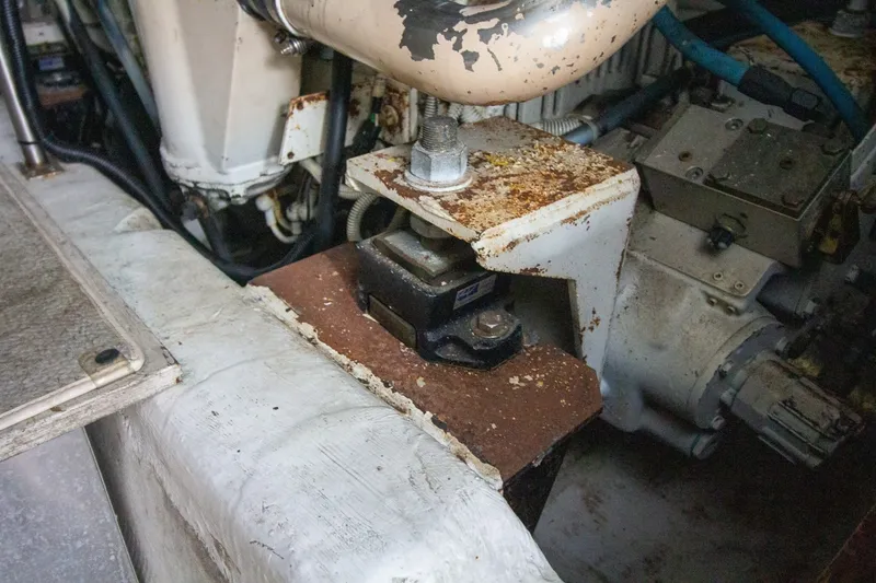 Slide: The Image of Carver Yachts 450 Voyager Pilothouse 2000 - 7745794