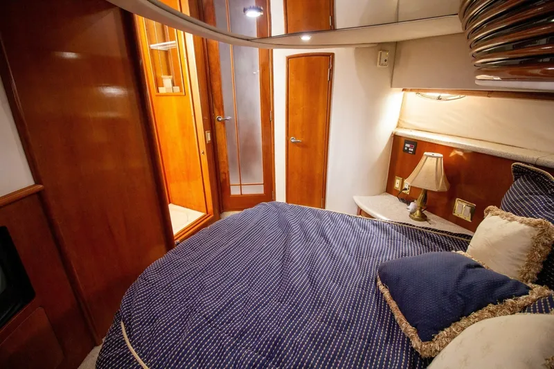 Slide: The Image of Carver Yachts 450 Voyager Pilothouse 2000 - 7745896