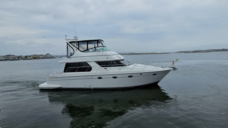 Slide: The Image of Carver Yachts 450 Voyager Pilothouse 2000 - 6956941