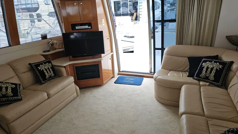 Slide: The Image of Carver Yachts 450 Voyager Pilothouse 2000 - 6957064