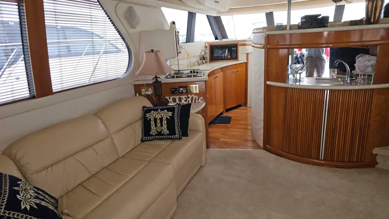 Slide: The Image of Carver Yachts 450 Voyager Pilothouse 2000 - 6957009